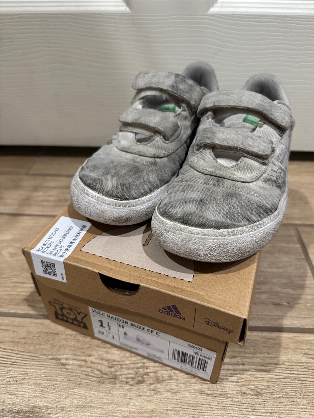 Adidas x Disney Toy Story Kids Vulc Raid3r Buzz SF Shoes (Size: 1.5)